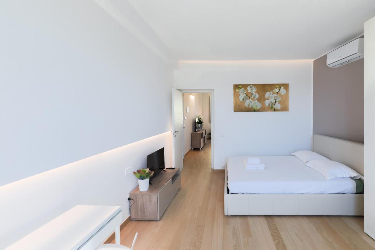 Apartamento Duomo Milán Exterior foto